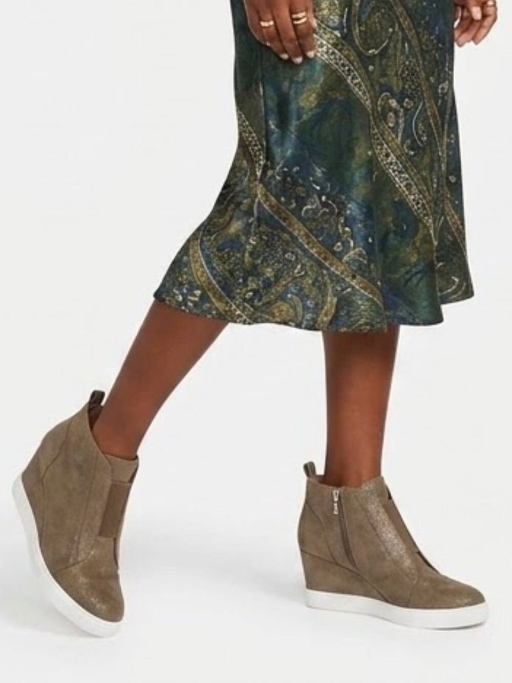 LINEA PAOLO Metallic Taupe Wedge Sneaker Glitzy Streetwear Sz 10